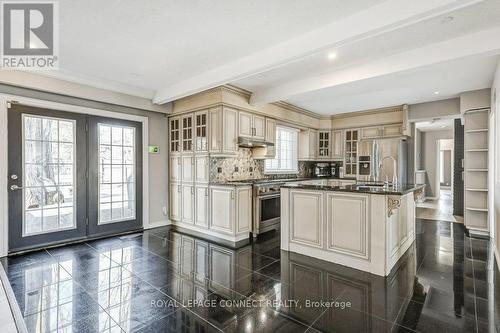 70 Dunstall Cres, Toronto, ON - Indoor Photo Showing Kitchen With Upgraded Kitchen