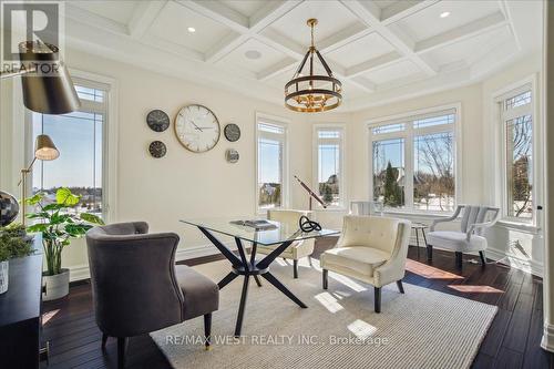 15 Monterey Court, Whitby, ON - Indoor Photo Showing Dining Room