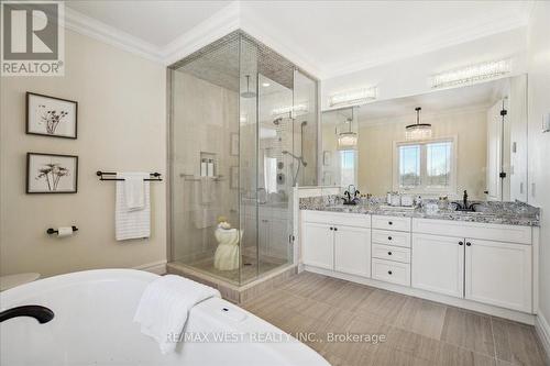 15 Monterey Court, Whitby, ON - Indoor Photo Showing Bathroom
