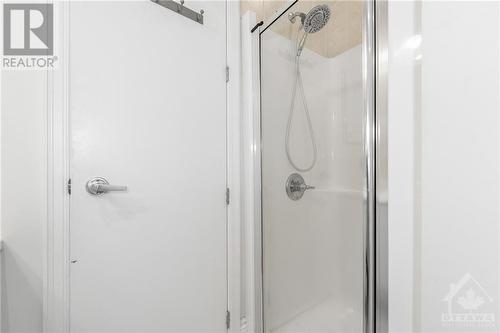 364 Cooper Street Unit#504, Ottawa, ON - Indoor Photo Showing Bathroom