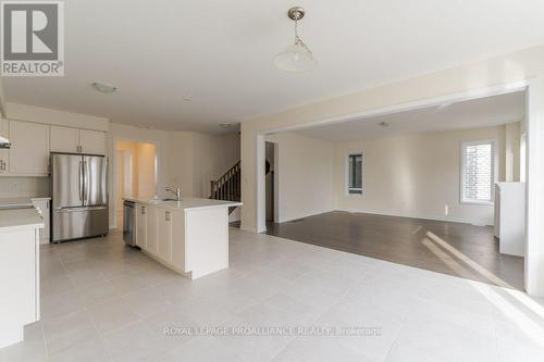 233 Flavelle Way, Peterborough, ON - Indoor Photo Showing Kitchen With Stainless Steel Kitchen