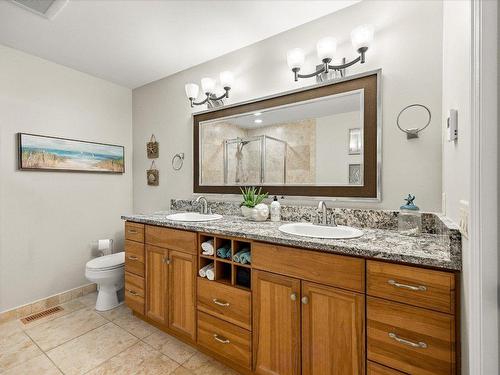 3712 Sunset Ranch Drive, Kelowna, BC - Indoor Photo Showing Bathroom