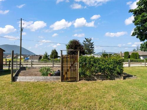 1421 10 Street, Salmon Arm, BC - Outdoor With View