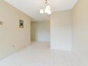 301-555 Rowcliffe Avenue, Kelowna, BC  - Indoor Photo Showing Other Room 