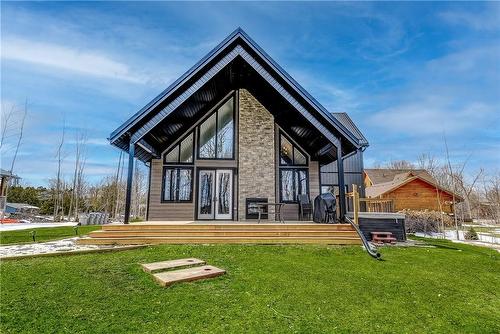 74362 Driftwood Drive, Bayfield, ON - Outdoor