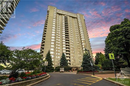 1500 Riverside Drive Unit#208, Ottawa, ON - Outdoor With Facade