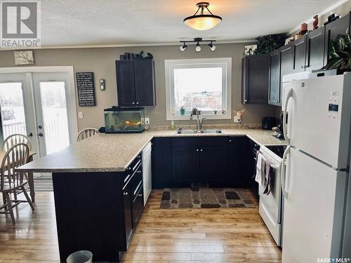 Gardner Acreage, Preeceville Rm No. 334, SK - Indoor Photo Showing Kitchen With Double Sink