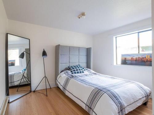 401 Hamilton Ave, Nanaimo, BC - Indoor Photo Showing Bedroom