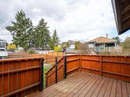 401 Hamilton Ave, Nanaimo, BC - Outdoor With Deck Patio Veranda