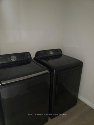 23 Huntley Ave, Tillsonburg, ON - Indoor Photo Showing Laundry Room