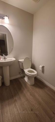 23 Huntley Ave, Tillsonburg, ON - Indoor Photo Showing Bathroom