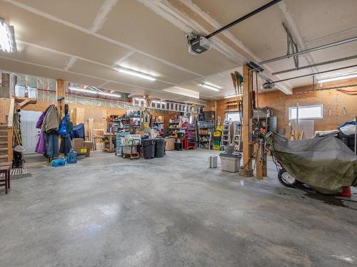 661 Lagoon Court Road, Clinton, BC - Indoor Photo Showing Garage