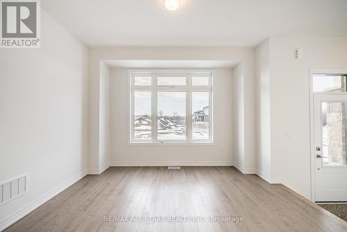 91 Thicketwood Avenue, Barrie, ON - Indoor Photo Showing Other Room