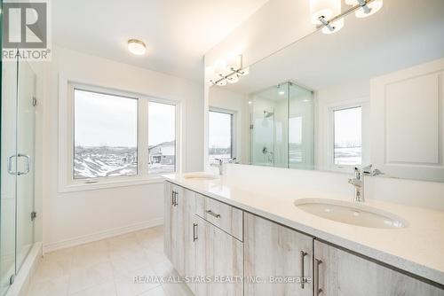 91 Thicketwood Avenue, Barrie, ON - Indoor Photo Showing Bathroom