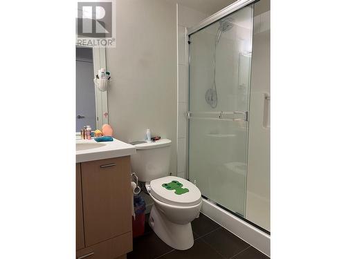 1550 Dickson Avenue Unit# 209, Kelowna, BC - Indoor Photo Showing Bathroom