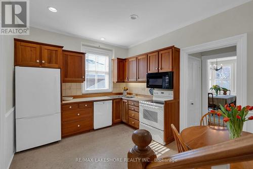 183 James St E, Cobourg, ON - Indoor Photo Showing Kitchen