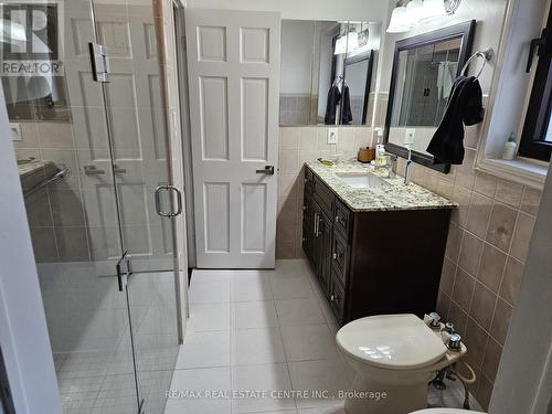 1199 Sixth Line, Oakville, ON - Indoor Photo Showing Bathroom