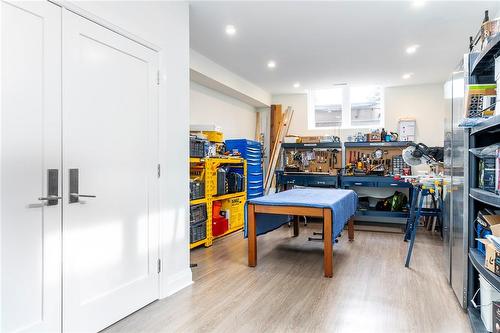 115 Rosemary Lane, Ancaster, ON - Indoor Photo Showing Gym Room