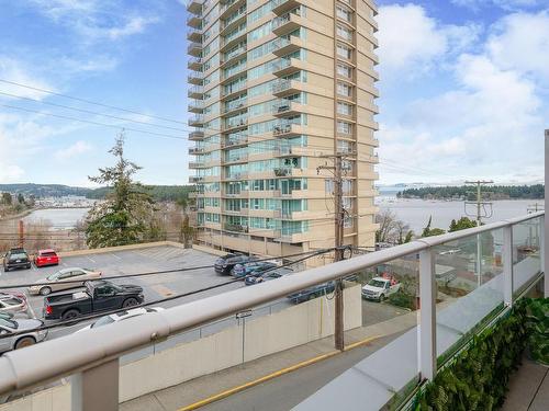 303-10 Chapel St, Nanaimo, BC - Outdoor With Body Of Water With Balcony