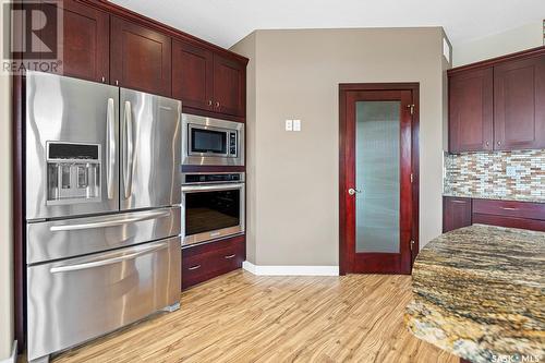 3877 Goldfinch Way, Regina, SK - Indoor Photo Showing Kitchen With Stainless Steel Kitchen