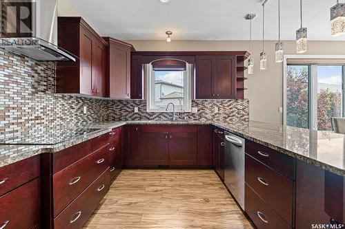 3877 Goldfinch Way, Regina, SK - Indoor Photo Showing Kitchen With Upgraded Kitchen