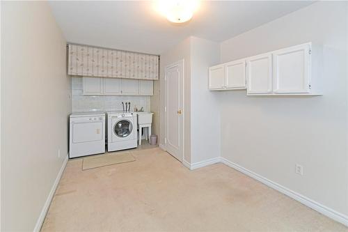3rd Bedroom w/en-suite laundry and west facing balcony - 2001 Bonnymede Drive|Unit #140, Mississauga, ON - Indoor Photo Showing Laundry Room