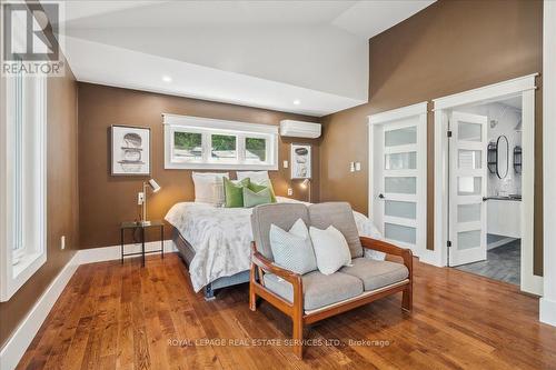 62 Windemere Road, Hamilton, ON - Indoor Photo Showing Bedroom