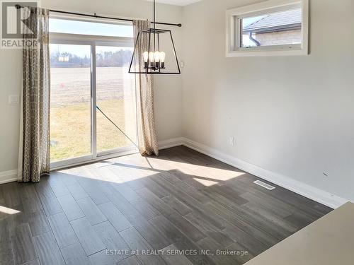 2047 Lockwood Crescent, Strathroy-Caradoc, ON - Indoor Photo Showing Other Room