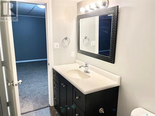 80 Morrison Drive, Yorkton, SK - Indoor Photo Showing Bathroom