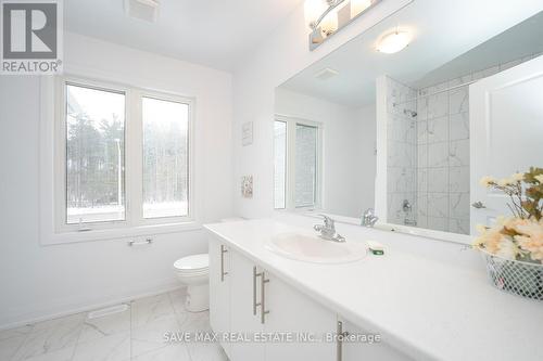 134 Franklin Trail W, Barrie, ON - Indoor Photo Showing Bathroom