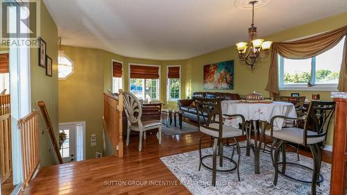 59 Nicklaus Drive, Barrie, ON - Indoor Photo Showing Dining Room