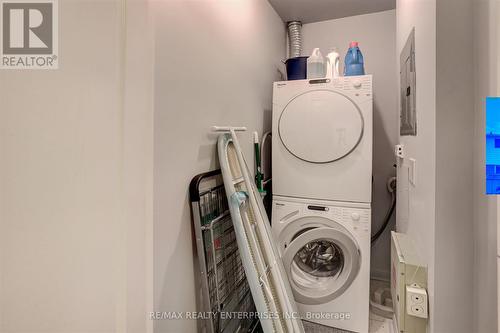 #103 -1150 Parkwest Pl, Mississauga, ON - Indoor Photo Showing Laundry Room