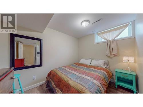 20 Finch Crescent, Osoyoos, BC - Indoor Photo Showing Bedroom