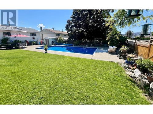 20 Finch Crescent, Osoyoos, BC - Outdoor With In Ground Pool With Backyard