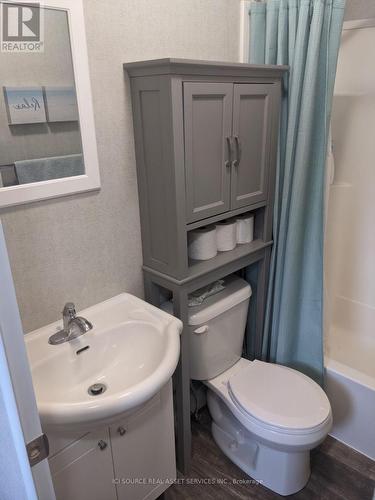 92 - 7100 County Road, Alnwick/Haldimand, ON - Indoor Photo Showing Bathroom