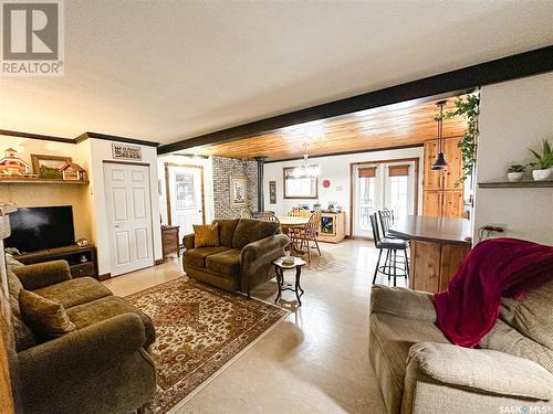 410 Oldroyd Drive, Good Spirit Lake, SK - Indoor Photo Showing Living Room