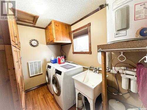410 Oldroyd Drive, Good Spirit Lake, SK - Indoor Photo Showing Laundry Room