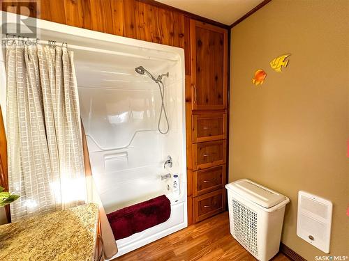 410 Oldroyd Drive, Good Spirit Lake, SK - Indoor Photo Showing Bathroom