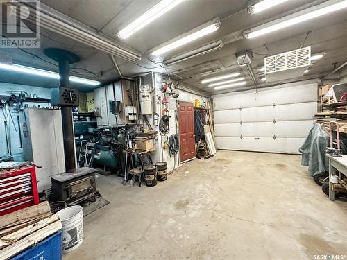 410 Oldroyd Drive, Good Spirit Lake, SK - Indoor Photo Showing Garage
