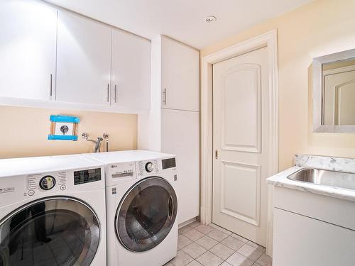 Salle de lavage - 18W-1650 Rue Sherbrooke O., Montréal (Ville-Marie), QC - Indoor Photo Showing Laundry Room