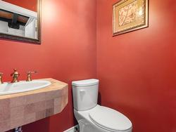 Powder room - 