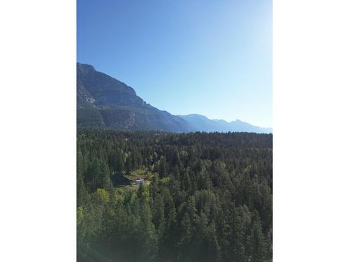 1561 Lavallee Road, Golden, BC -  With View