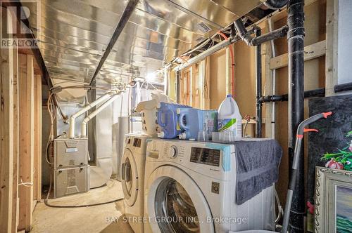 5241 Kitchener St, Niagara Falls, ON - Indoor Photo Showing Laundry Room
