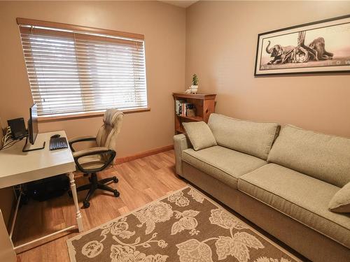 104-1917 Peninsula Rd, Ucluelet, BC - Indoor Photo Showing Other Room