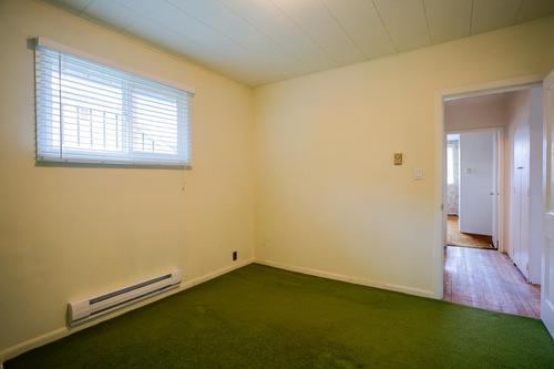 708 Elwyn Street, Nelson, BC - Indoor Photo Showing Other Room