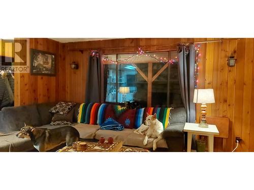 2492 S Douglas Drive, Bella Coola, BC - Indoor Photo Showing Other Room