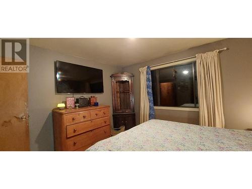 2492 S Douglas Drive, Bella Coola, BC - Indoor Photo Showing Bedroom