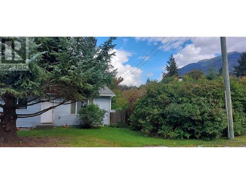 1030 Elcho Street, Bella Coola, BC - Outdoor