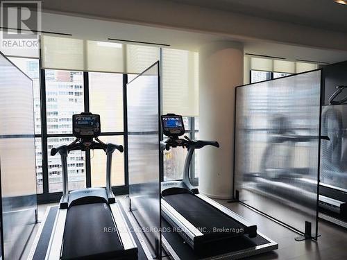 #3206 -101 Charles St E, Toronto, ON - Indoor Photo Showing Gym Room