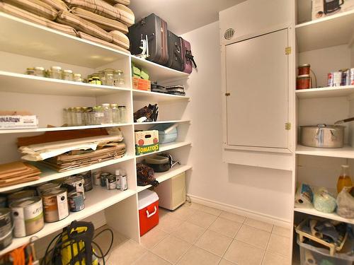 Rangement - 1 Rue Chouinard, Victoriaville, QC - Indoor With Storage